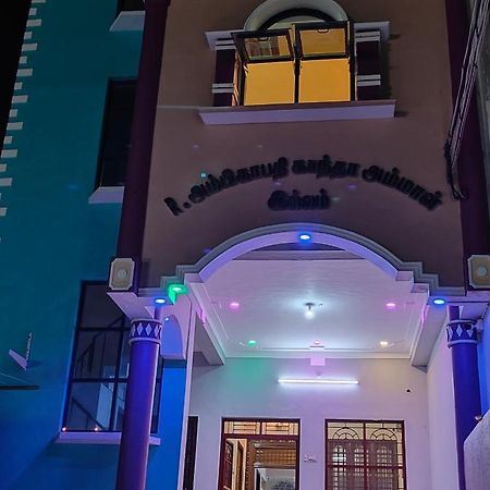 Guru Krupa Home Stay Tiruvannamalai Ngoại thất bức ảnh