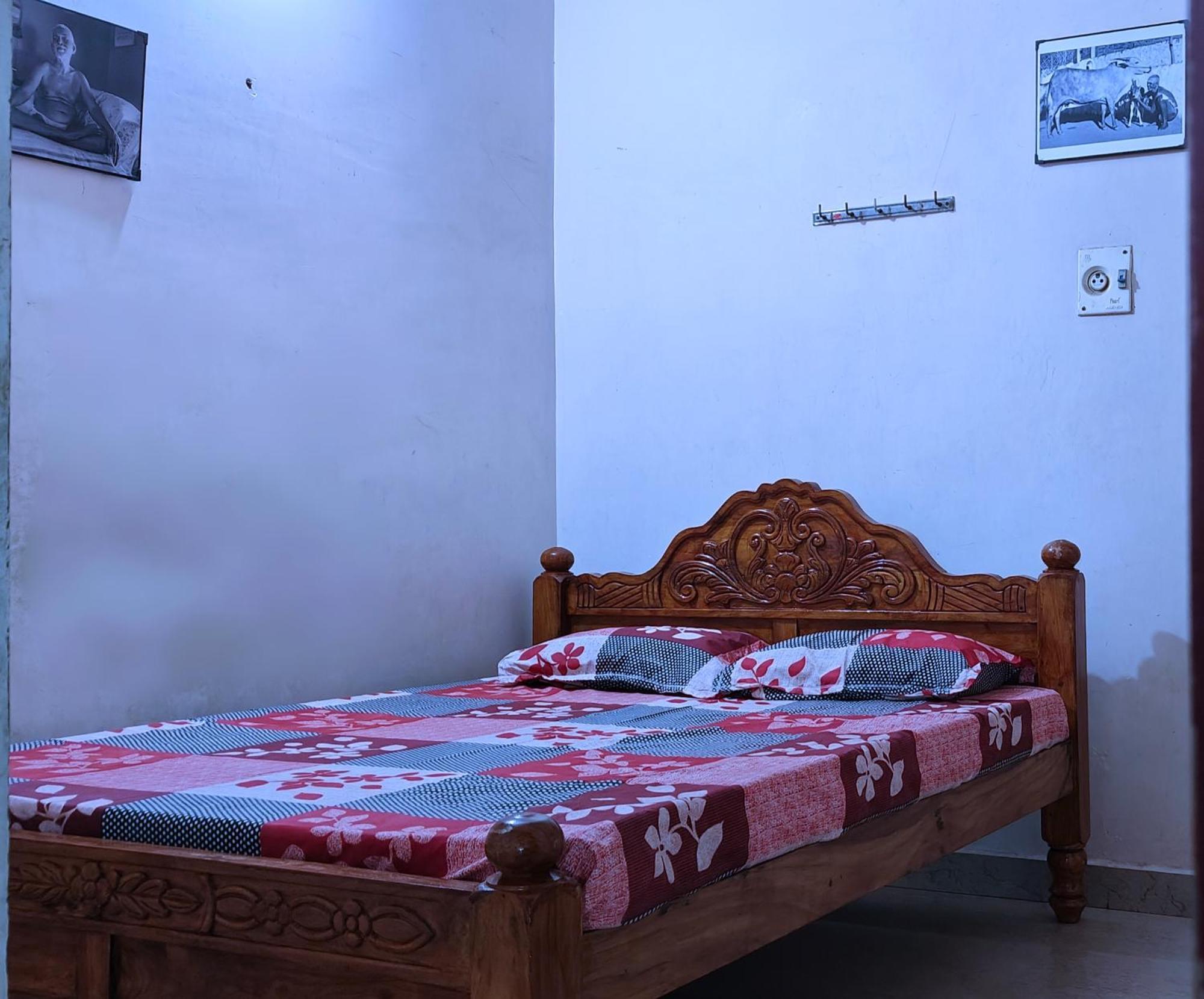 Guru Krupa Home Stay Tiruvannamalai Ngoại thất bức ảnh